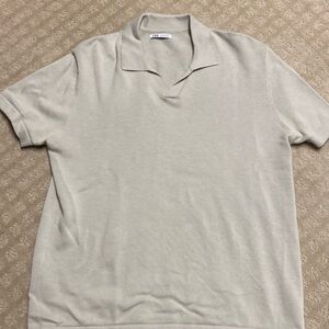 Zara men's knit top . Casual style .Soft knit. V neck short sleeve.Size M beige